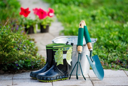 Keyboard navigation support for accessible gardening pages