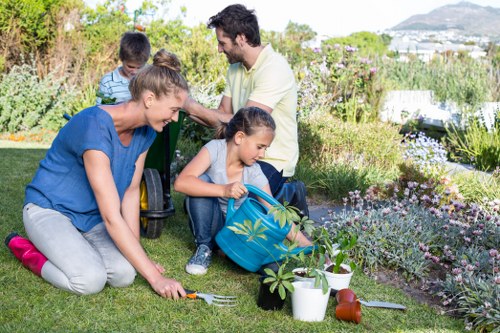 Recyclable garden materials separated for local waste processing